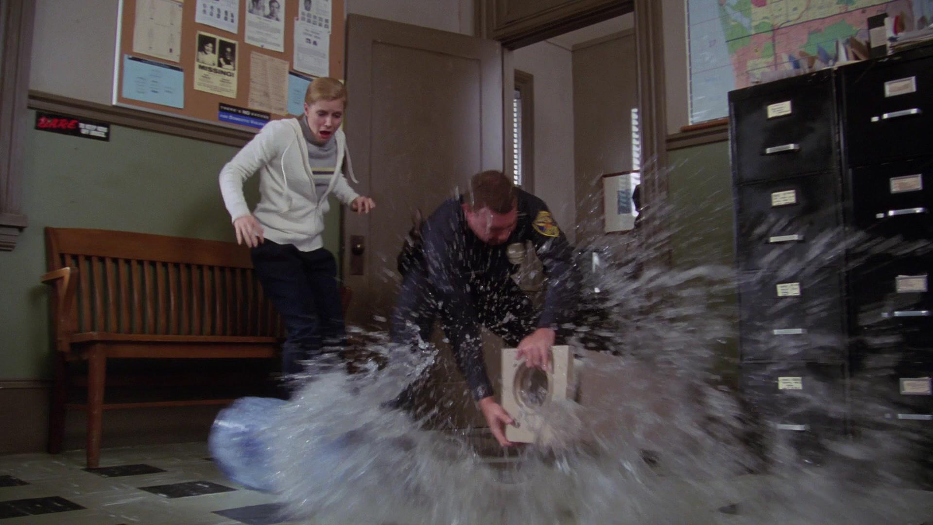 caps168.jpg